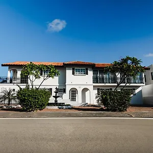 https://villa-fontana-1-2.comcaribbean.com